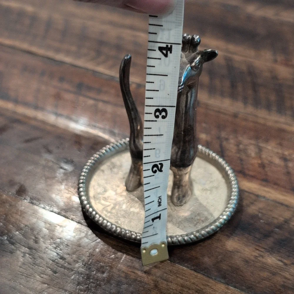 Silver Plated Giraffe Ring Holder